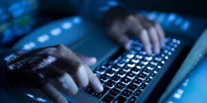 Tuyển Dụng IT Manager Lương Cao, Làm Việc Tại Hello88